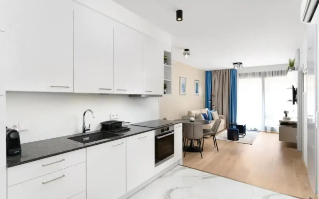 Emerald Downtown Suites
