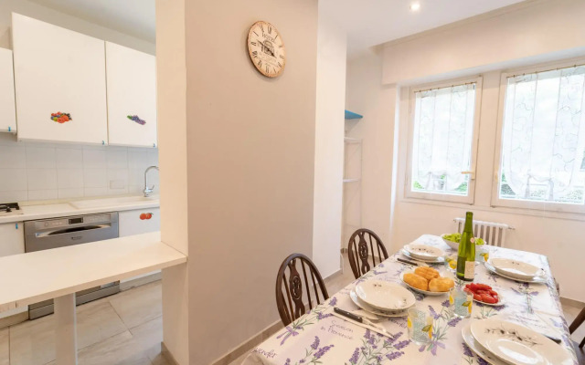 Large Apartment With Panoramic Terrace by Wonderful Italy