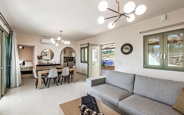 Villa Marielia - With 60m2 Private Pool