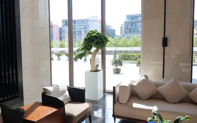 Wenyan Jianguo Hotel – Balcony – Nanchang