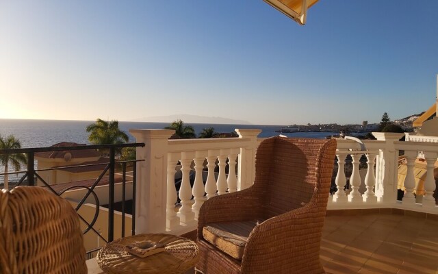 Villa Tenerife Sur Los Cristianos Sea Front - Free Bicycles