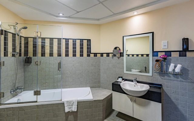 Landmark Premier Hotel