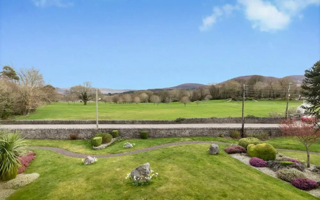 2 Bedroomed Home Just Steps From Kenmare Town