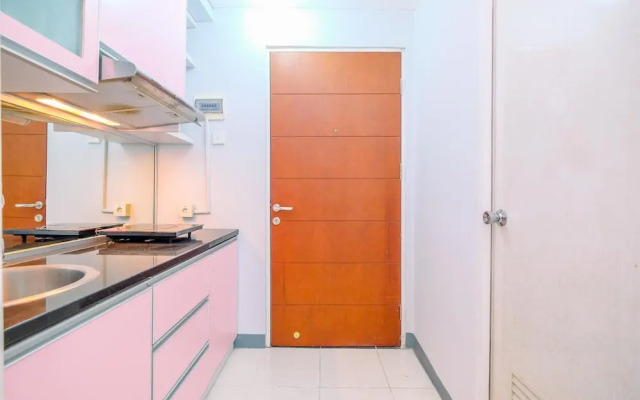 Homey And Cozy Studio Room Taman Melati Margonda Apartment