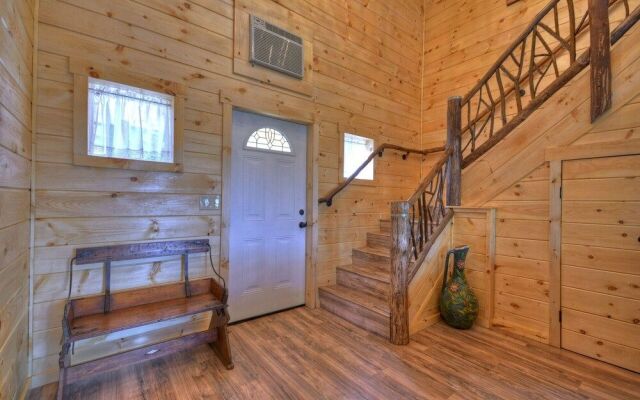 Treehouse Ellijay Star5vacations