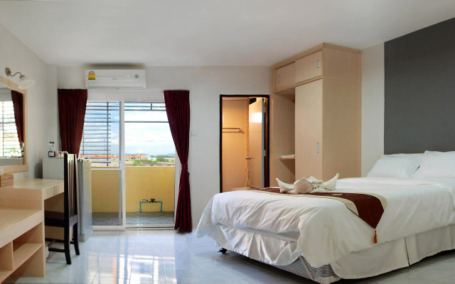 Grand Esie Service Apartment