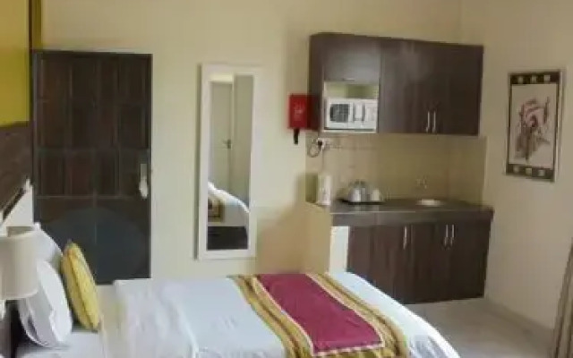 Magharibi Suites Hotel