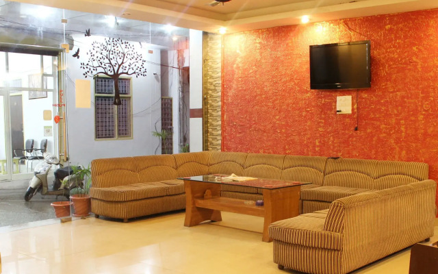 OYO 1811 Hotel Leisure Palace