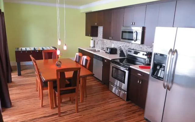 York Street Vacation Condos