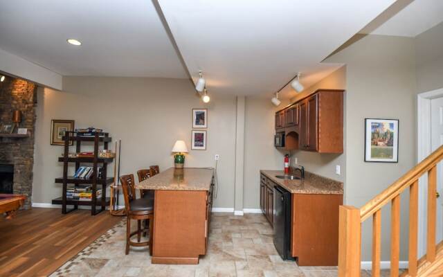 Taylor Made 6 Bedroom House