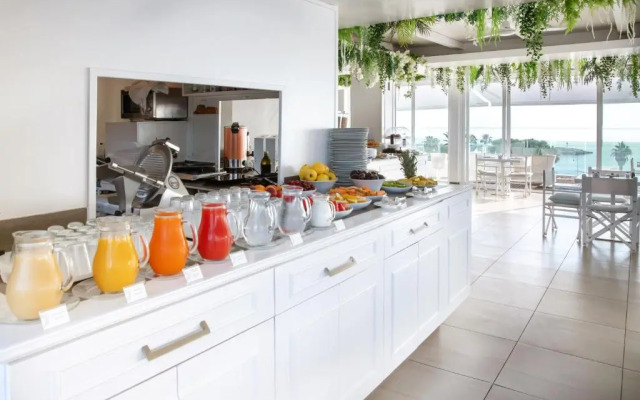 Bianco Riccio Suite Hotel