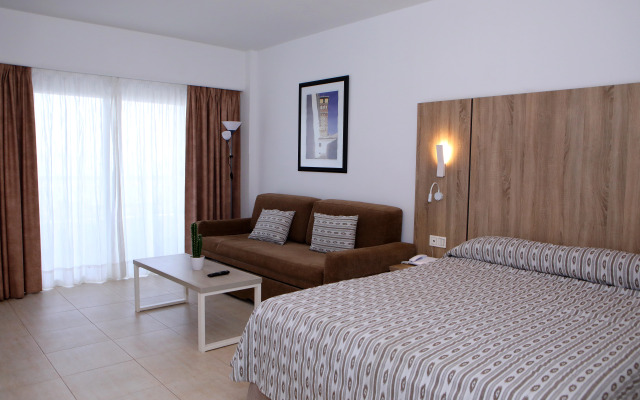 Aparthotel PYR Fuengirola
