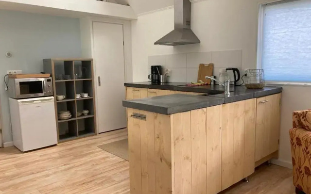 The Bee - Trekkershuts & Apartment