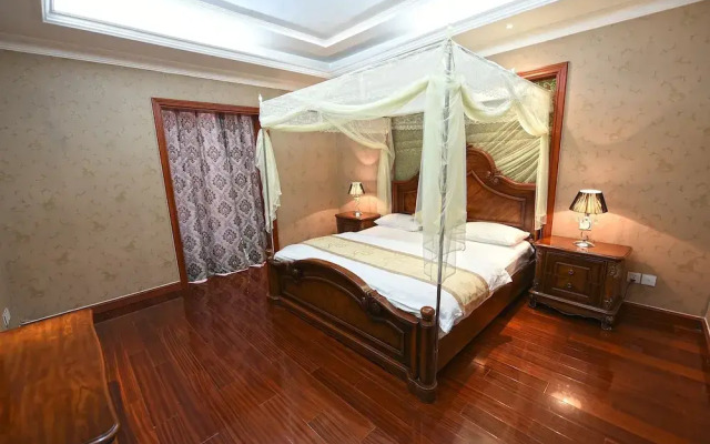 Elizabeth Royal Apartments