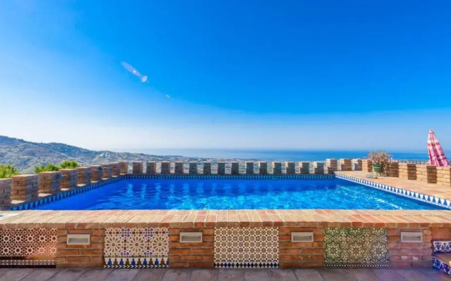 Casa Alcazaba de Beas Velez-Malaga by Ruralidays