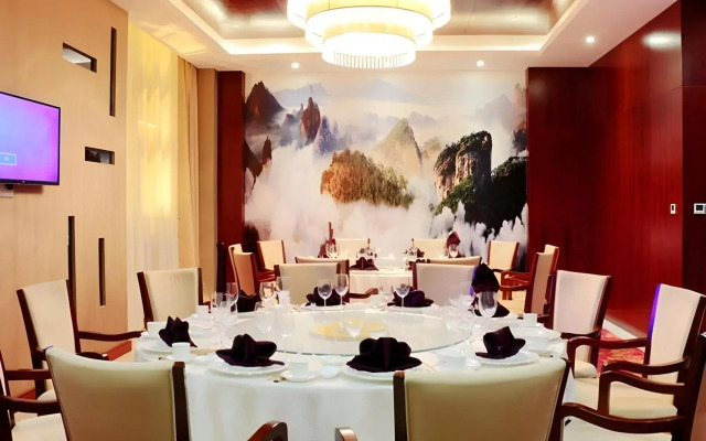 The Grand Plaza Hotel