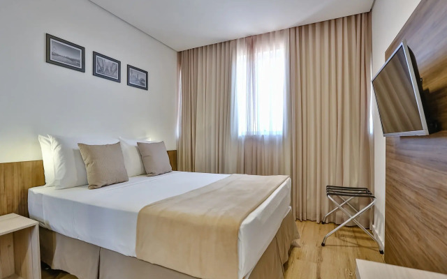 Nobile Inn London Anápolis
