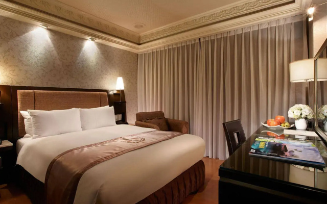 Deja Vu Hotel