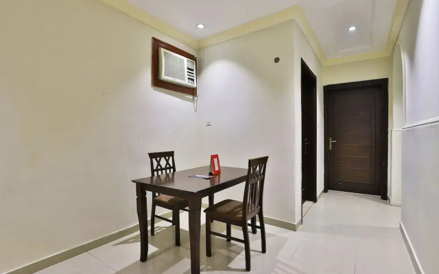 OYO 161 Middle East Suite
