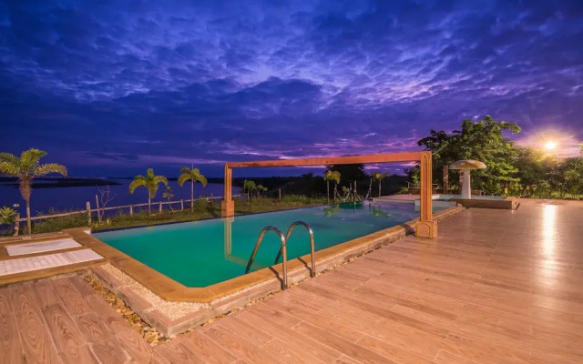 Royal Emerald River View Resort
