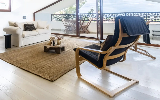 Remarkable Villa Close to Beach With Pool in Sile