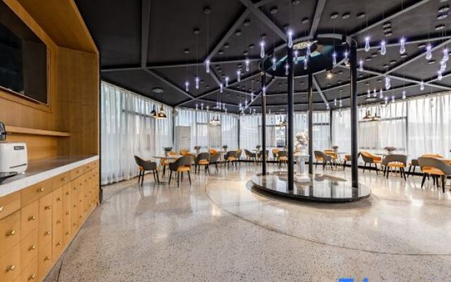 Yucheng Hotel (Haiyuan College of Medical University, Kunming High-tech Zone)