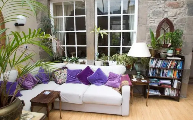 The Old Priory Guesthouse