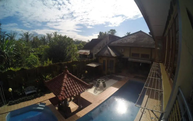 Villa Alifa