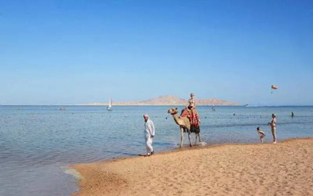 Sol Y Mar Shams Suites