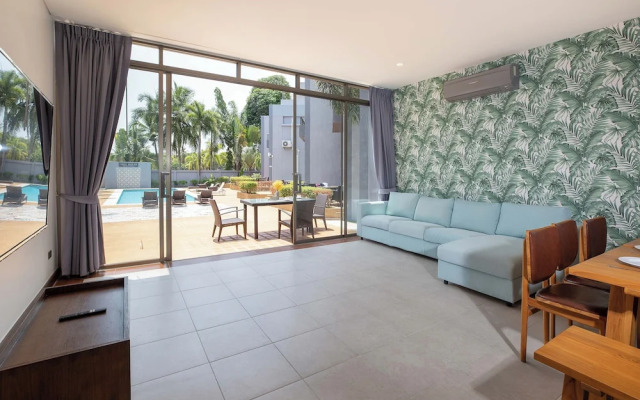 Modern 3BR Pool Access Villa Argent 6