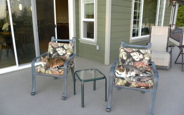 Hillcrest Avenue Bed & Breakfast