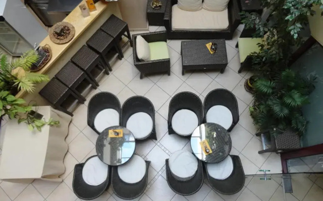 Lirio Guest House