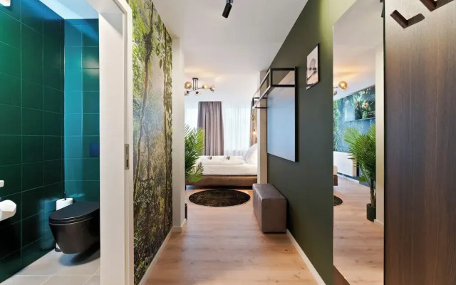 JUNGLE No5 Boutique Hotel - Stuttgart City-Center