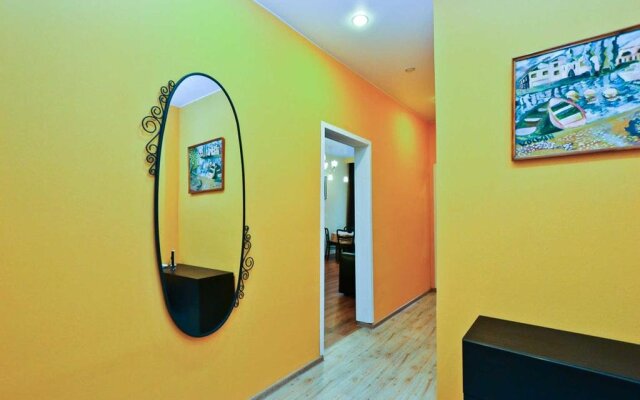 Apartments Nevskiy 129