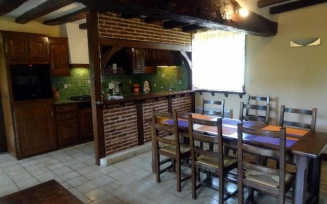 Gîte Sury-en-Vaux, 3 pièces, 4 personnes - FR-1-586-3