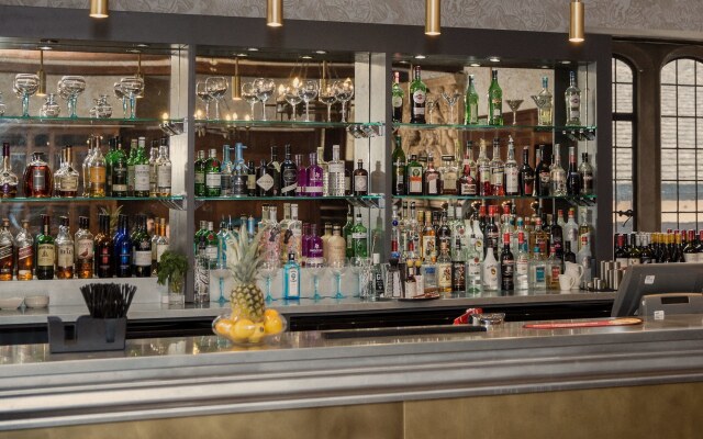 Stonehouse Court Hotel