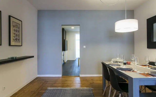 5 Bedroom Apartment near Av Liberdade