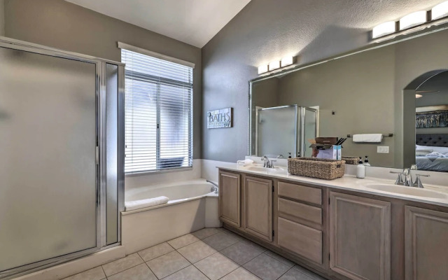 Beautiful Backyard: Comfortable Phoenix Getaway!