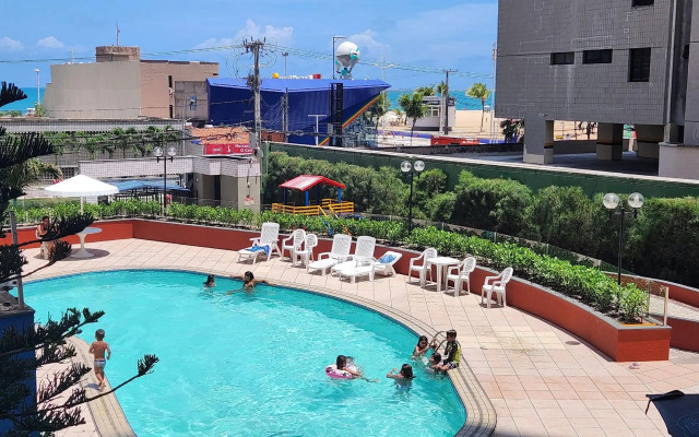 apartamento na beira mar 16