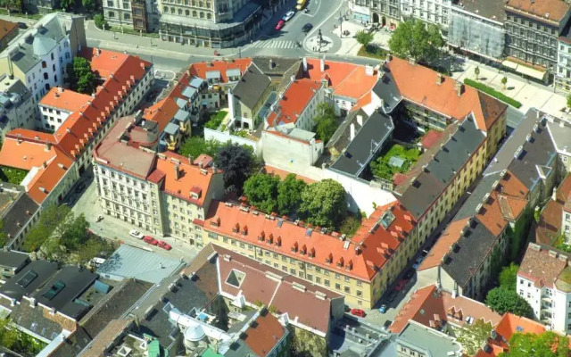 Schlossquadrat Apartment 8
