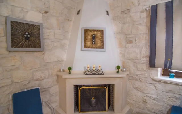 Olive Luxury Stone Villas