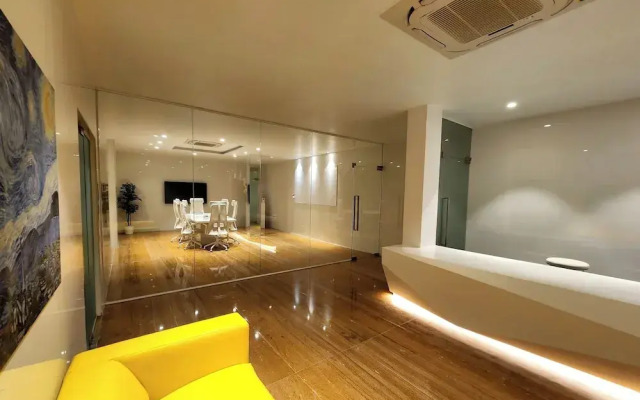 Landcorp hotels