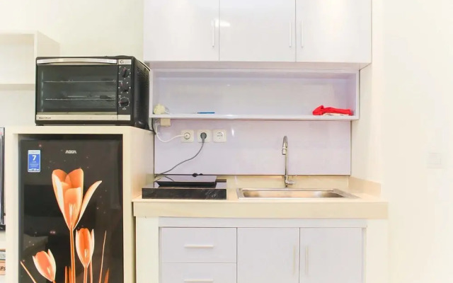 Comfort and Simple 2BR at Meikarta Apartment