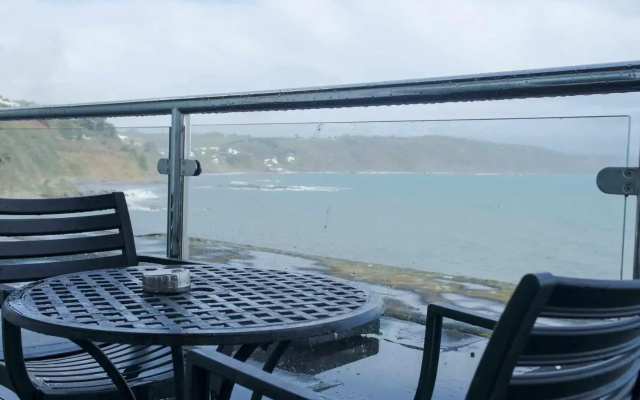 Hannafore Point