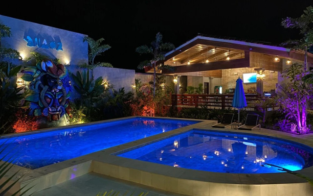 Hotel Naoz