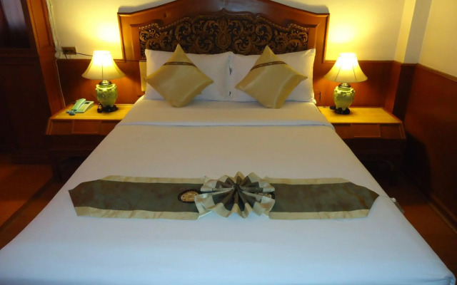 Top North Hotel