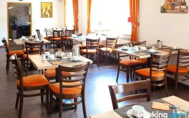 Hotel & Restaurant Ernst