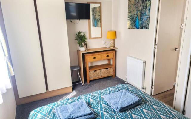Dog Friendly 6 Berth Static Caravan Newquay