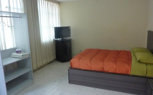 Hostal Luxor