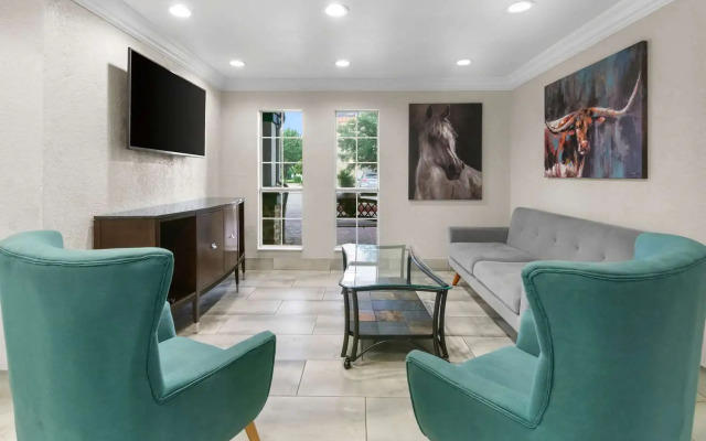 SureStay Plus by Best Western Benbrook Fort Worth